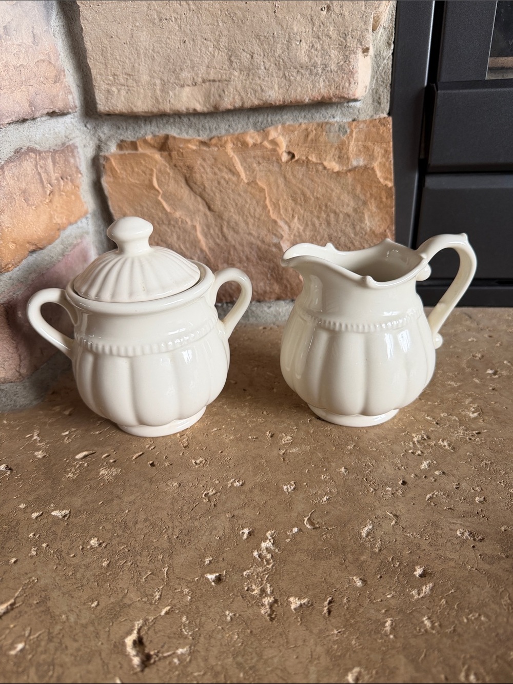 Classic Cream Ceramic Sugar and Creamer Set - Neutral Ivory